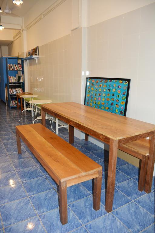 Frog House Bed & Breakfast (Adults Only) Patong Room photo